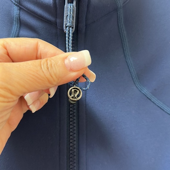 Lululemon Throwback Shape Jacket Mineral Blue/Vivid Plum - Picture 9 of 16